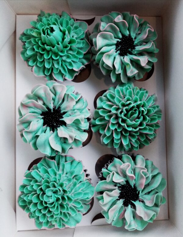Floral Cupcakes Dunedin 6s