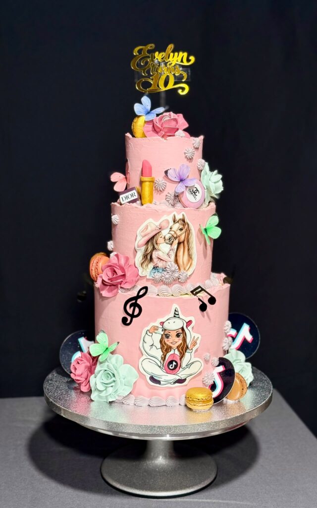 Social Media Influencer 30th Birthday Cake